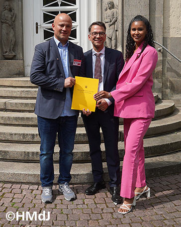 Sascha Aschermann, Lijana Kaggwa und Christian Heinz